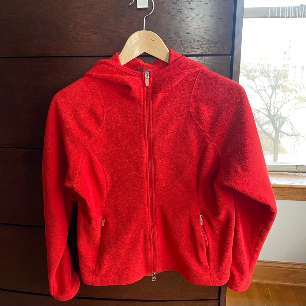 Nike Thermafit Red Fleece Small
